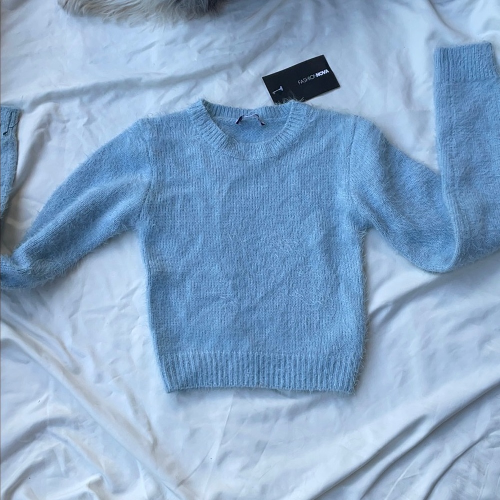 Beautiful baby blue cropped sweater